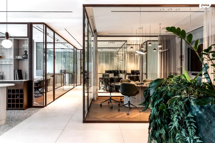 משרדים, מונטיפיורי, הרכבת, תל אביב יפו