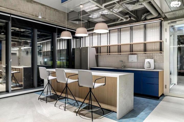 מונטיפיורי, הרכבת