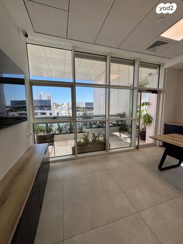 משרדים, דם המכבים, שאר העיר, מודיעין מכבים רעות