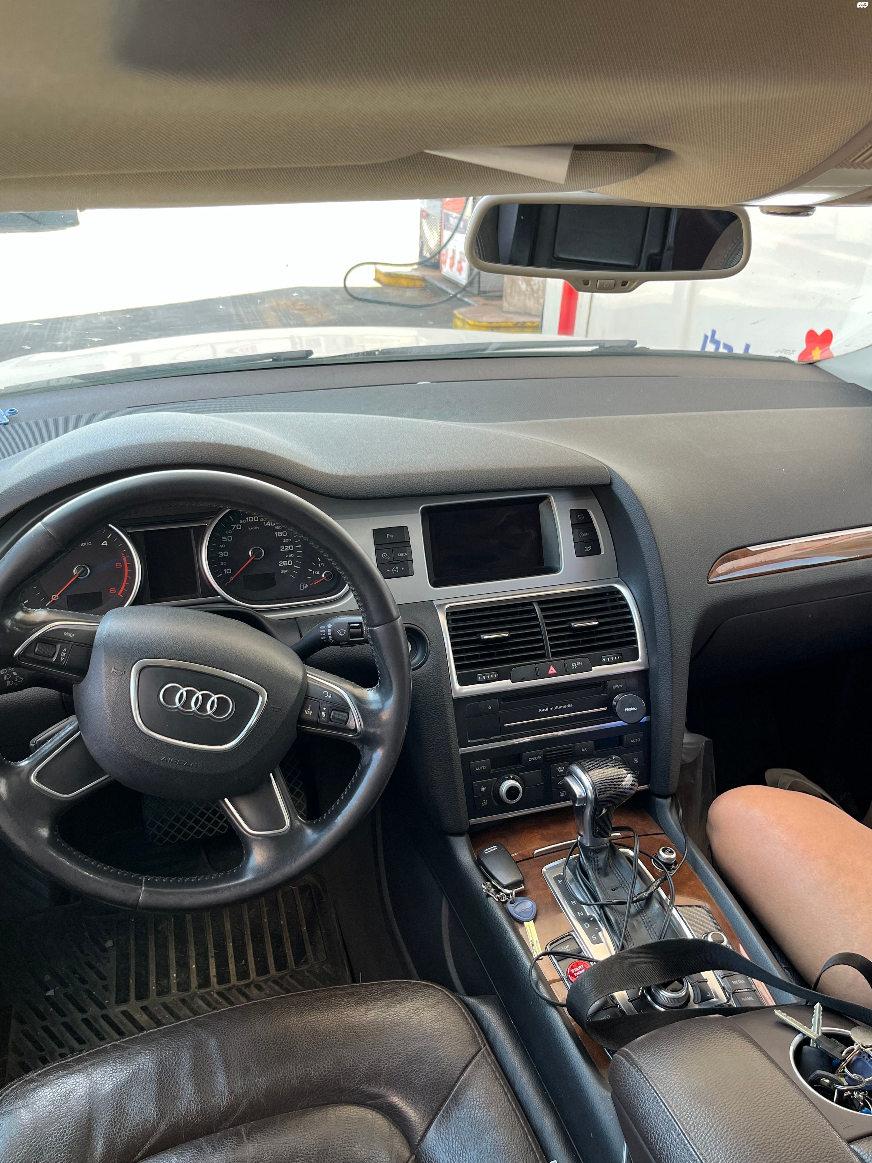 מודעת רכב אאודי Q7
