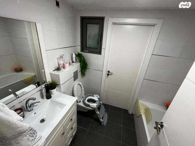 דירה, הנחשול 15, נאות רבין, יבנה