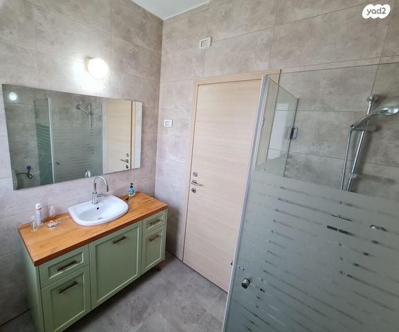 בית פרטי/ קוטג', מרים בן פורת 10, האגרוף, עכו