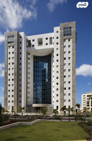 אבשלום חביב 5