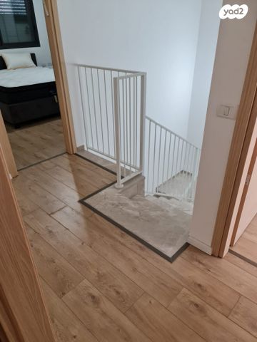 בית פרטי/ קוטג', מרים בן פורת 10, האגרוף, עכו