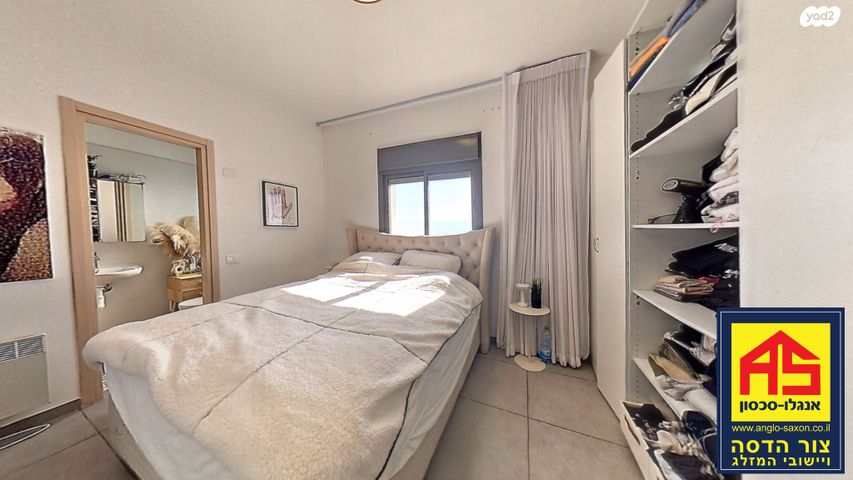 גג/ פנטהאוז, צור הדסה