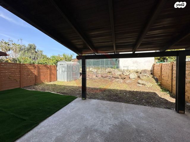 דו משפחתי, צלף, עפולה הצעירה, עפולה