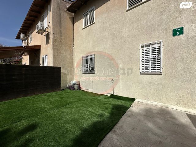 דו משפחתי, צלף, עפולה הצעירה, עפולה