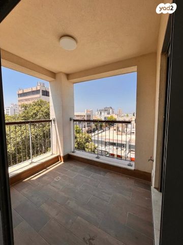 יהושע חנקין 