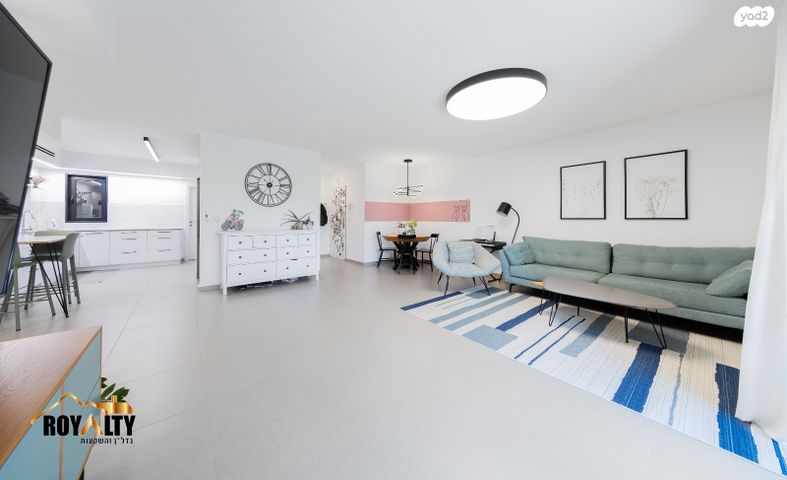 דירת גן, מרים הנביאה 17, פסגות אפק, ראש העין