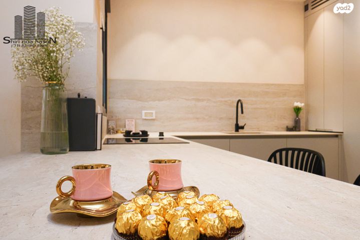 דירת גן, קלוזנר 11, לב העיר, בת ים