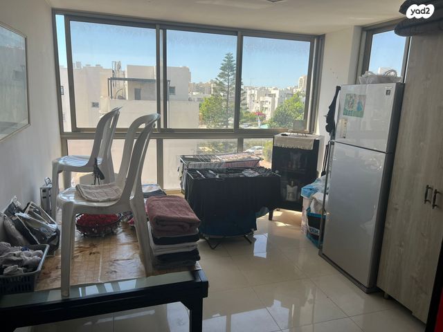 דירה, יהויכין המלך, רובע י"ג, אשדוד