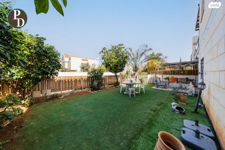 דירת גן, כפר יונה