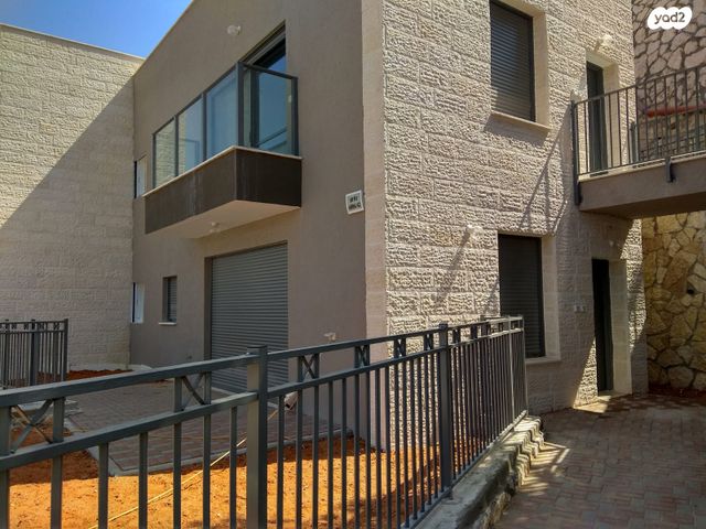 דירת גן, עיר דוד, פדואל