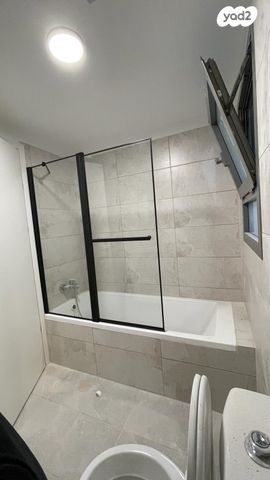 דירת גן, שקמים ואגמים, אשקלון