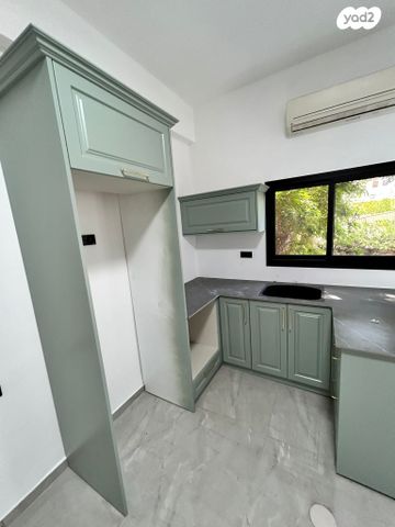 דירה, דרך עכו חיפה 35, קרית מוצקין