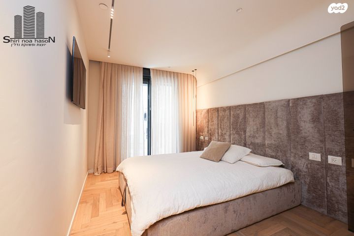 דירת גן, קלוזנר 11, לב העיר, בת ים