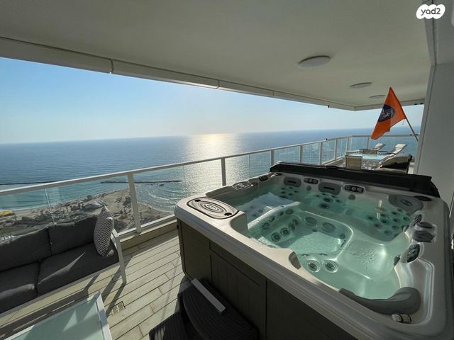 דירה, דוד המלך 8, צפון מערב מרכז העיר, נתניה