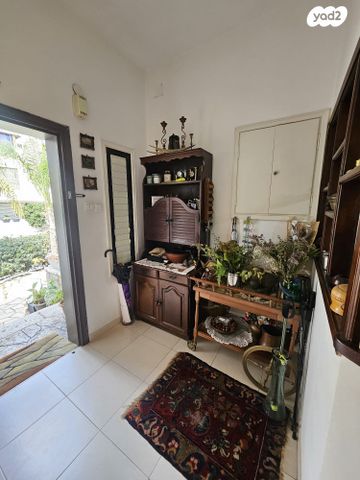 דירה, הרכסים, תל יהודה, רמת גן