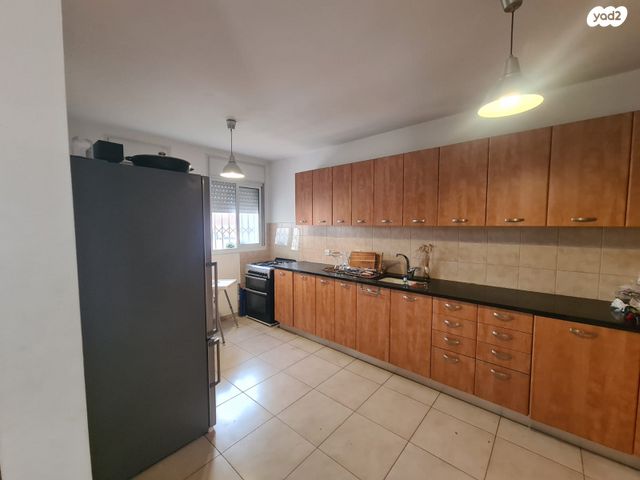 טריפלקס, טבריה, רמת הנחלים / רמת בית שמש א', בית שמש