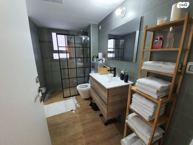 דירה, הר שלמה, היובל, אור עקיבא