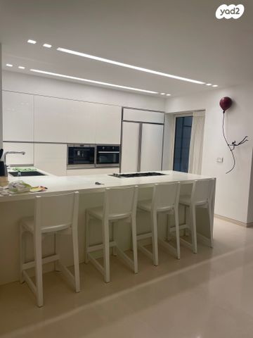 דירה, הגוש הגדול, רמת אביב החדשה, נופי ים, תל אביב יפו