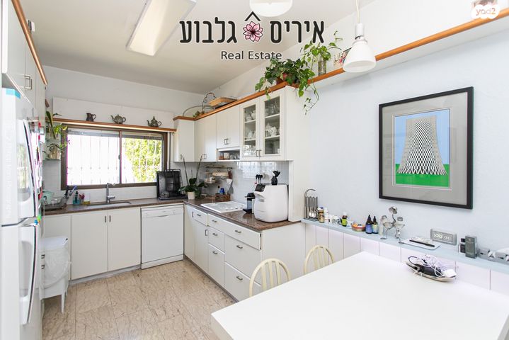 דו משפחתי, אנצו סירני, רמת אשכול, חיפה