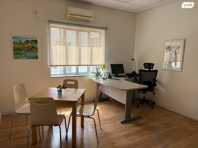 משרדים, אחד העם, תל אביב יפו