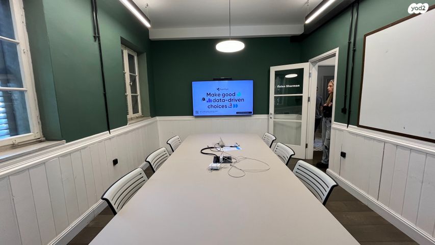 משרדים, אלוף אלברט מנדלר אברהם, תל אביב יפו