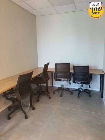 משרדים, דרך זאב ז'בוטינסקי, אזור תעשיה צפון, בני ברק