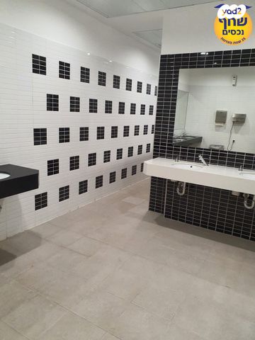 משרדים, דרך זאב ז'בוטינסקי, אזור תעשיה צפון, בני ברק