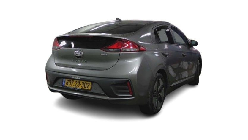 יונדאי איוניק