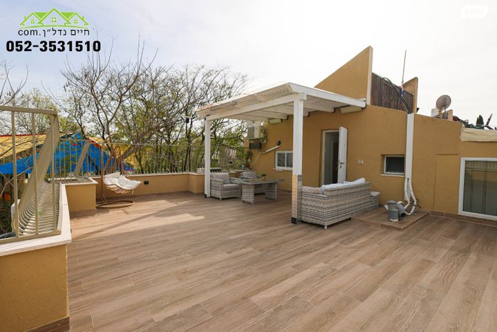 גג/ פנטהאוז, בית דגן