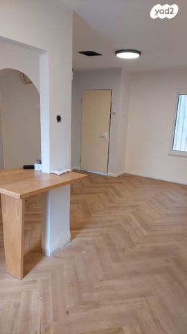 בית פרטי/ קוטג', סיני, שיכון ד, טבריה