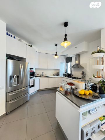 דירה, נווה שרת, תל אביב יפו