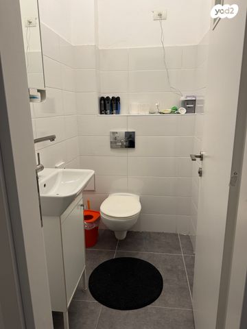 דירה, חנה רובינא, מרכז, הרצליה