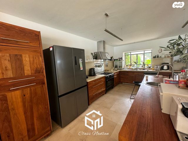 בית פרטי/ קוטג', סביון