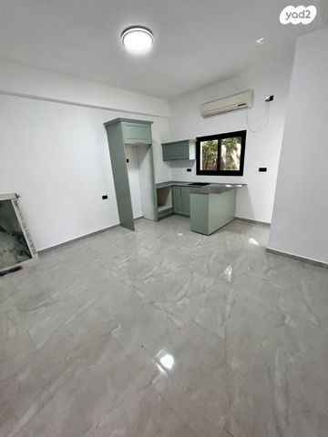 דירת גן, דרך עכו חיפה 35, מוצקין הותיקה, קרית מוצקין