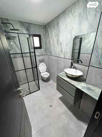 דירת גן, דרך עכו חיפה 35, מוצקין הותיקה, קרית מוצקין