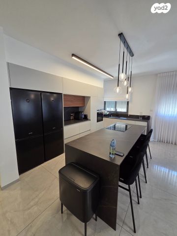 דירה, שלום עליכם, אברמסקי, קרית אתא