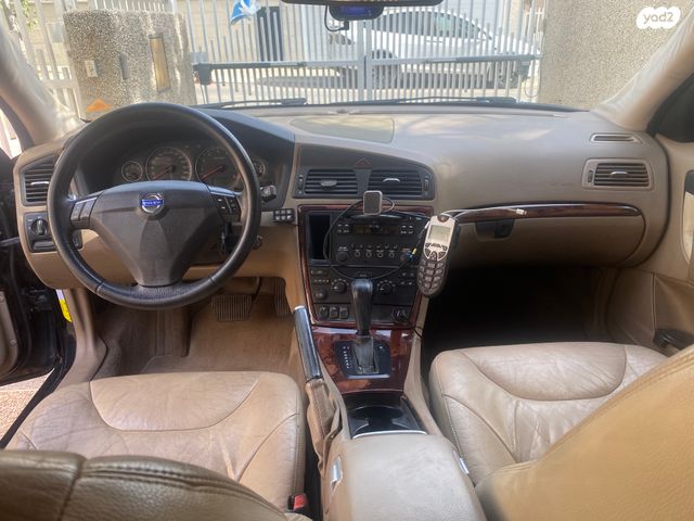 וולוו S60