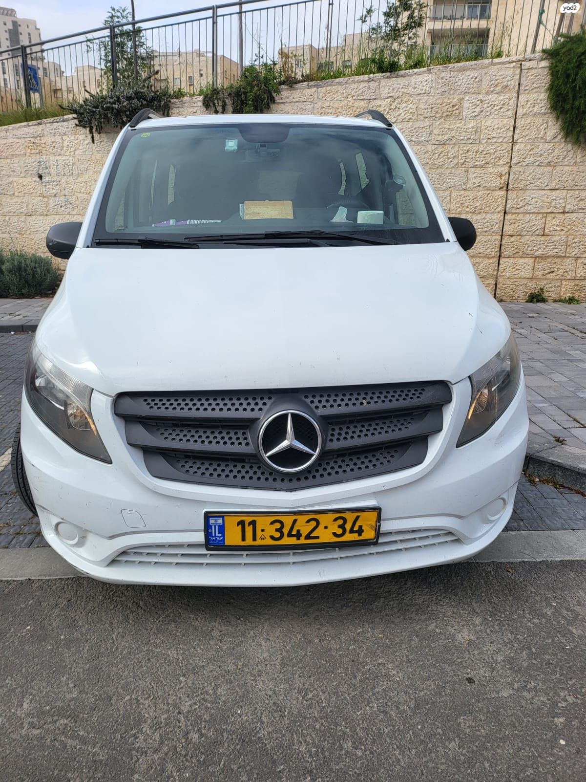 מודעת רכב מרצדס-בנץ ויטו