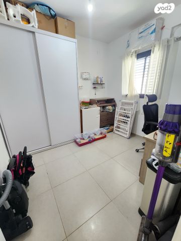 דירה, זית, החורש, חריש