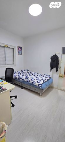 דירה, עמל 12, שיכון ותיקים, חולון