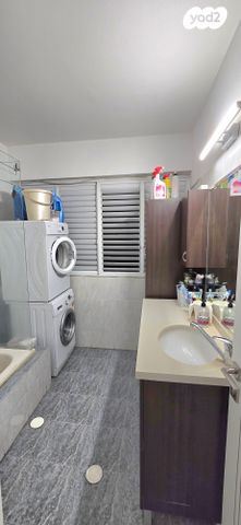 דירה, עמל 12, שיכון ותיקים, חולון