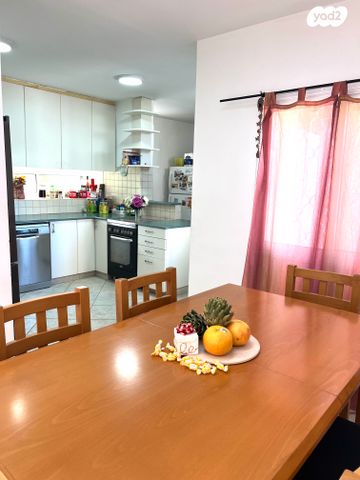 בית פרטי/ קוטג', שאר העיר, עומר