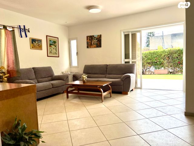 בית פרטי/ קוטג', שאר העיר, עומר