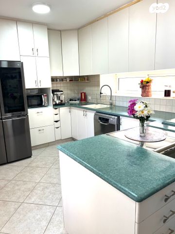 בית פרטי/ קוטג', שאר העיר, עומר