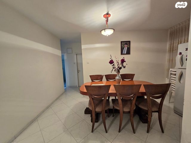 דירה, שדרות דוד המלך 20, שרת, לוד