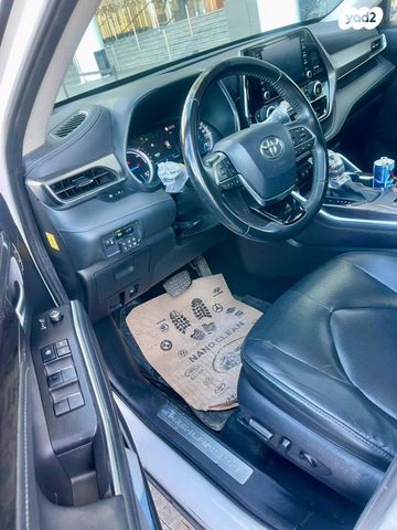 טויוטה היילנדר