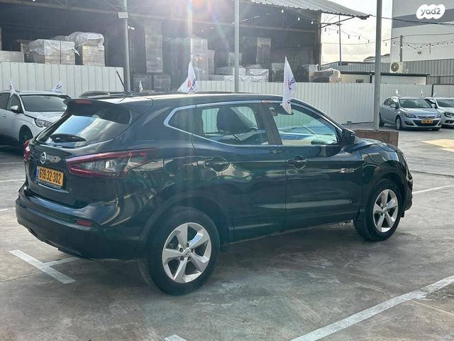 ניסאן קשקאי